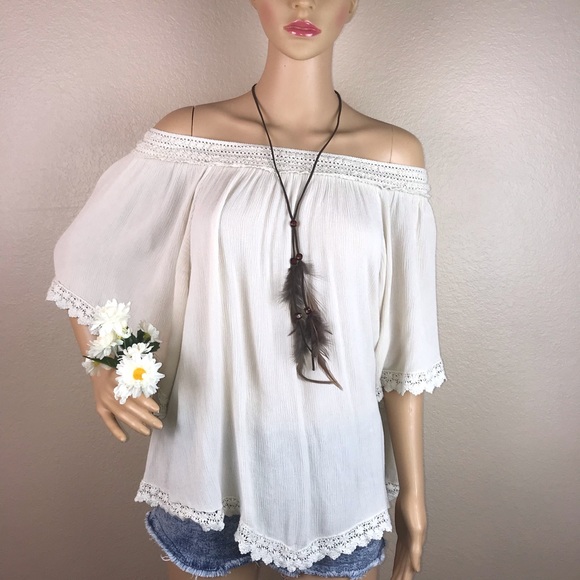 Anthropologie Tops - Entro Gauzy Boho Flutter Sleeve Kimono Blouse Top